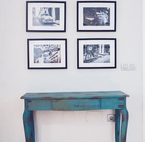 莱夫马拉加泰森公寓 公寓 *