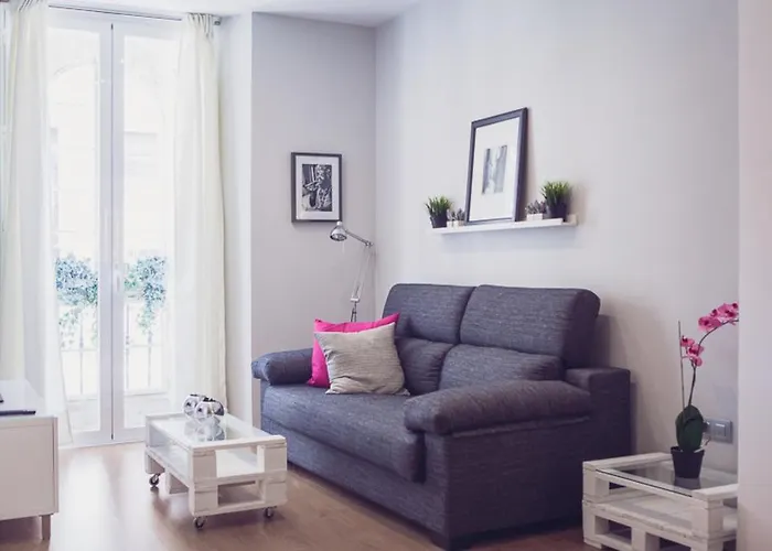 莱夫马拉加泰森公寓 公寓 *